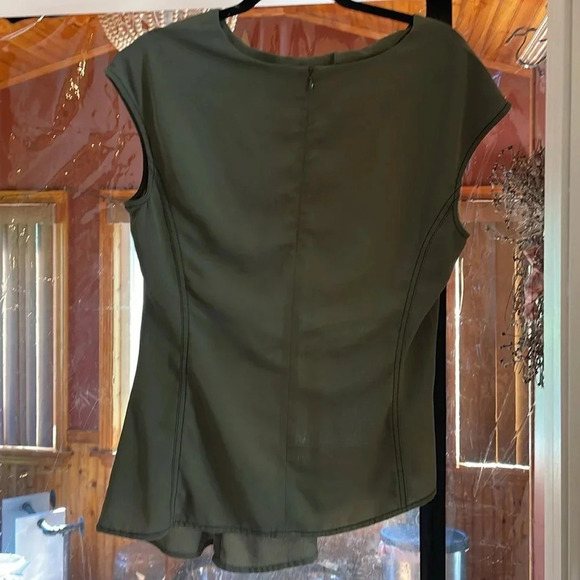 Worthington, Sz Sm Sleeveless Blouse, Excellent Condition - Picture 2 of 5